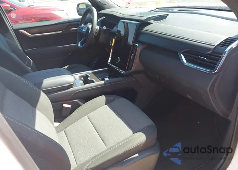 2025 GMC Acadia Fwd Elevation from USA, damaged, VIN 1GKENKRS5SJ155605